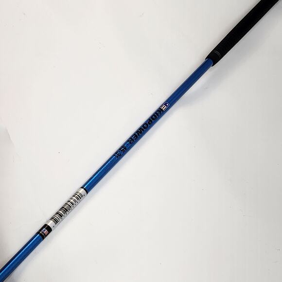 USKG UL-24 Single 8-Iron (45-31) Youth-Flex Graphite Shaft RH 26.75in - Picture 8 of 12
